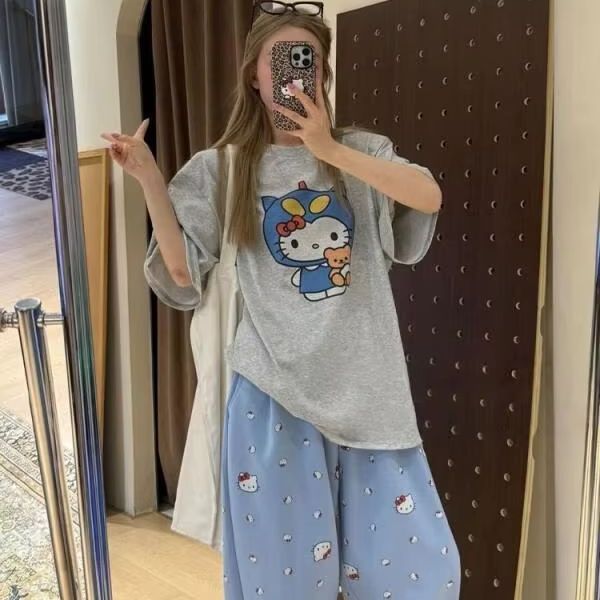 Kurzärmliges T-Shirt mit Hello – Street Fashion Tshirt Bewertung und Preis